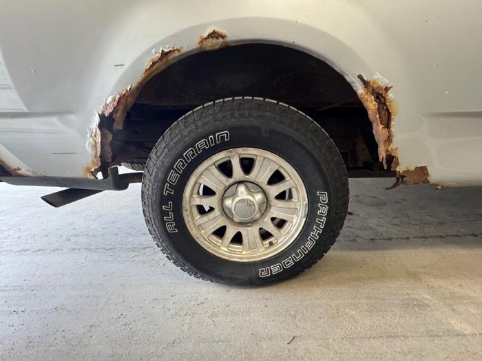 2002 ford f-150 xl-supercab-short-bed-2wd with 119291 miles for sale near elk-river, minnesota 761f515b69a24514b095d0b79346162b.jpeg