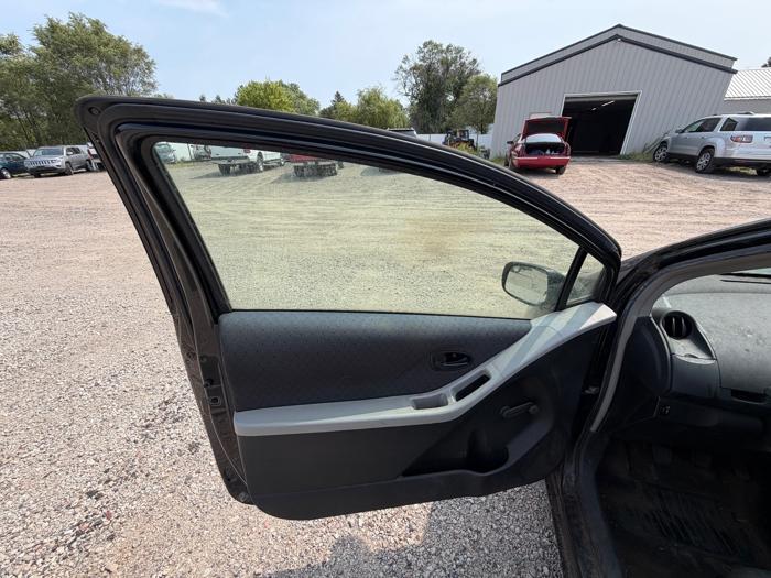 2009 toyota yaris liftback-3-door-at with 150586 miles for sale near elk-river, minnesota 762ce27c919f4f36bedd9f0fd5980a3a.jpeg