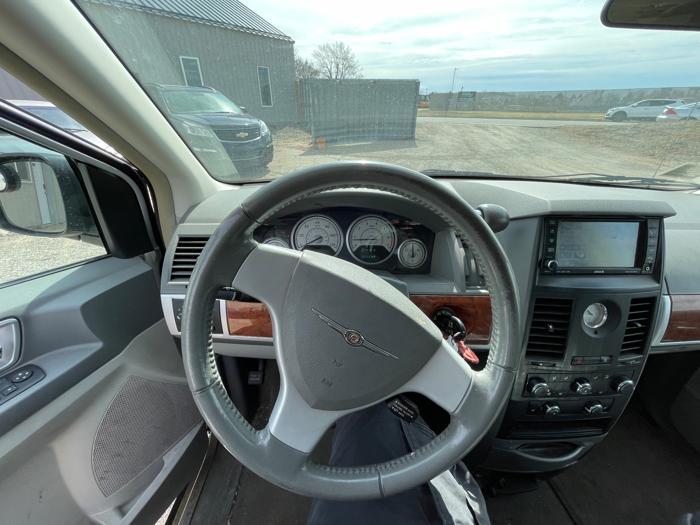 2008 chrysler town-&-country touring with 237369 miles for sale near elk-river, minnesota 763ffe1cb92a4efba59f8143c9438475.jpeg