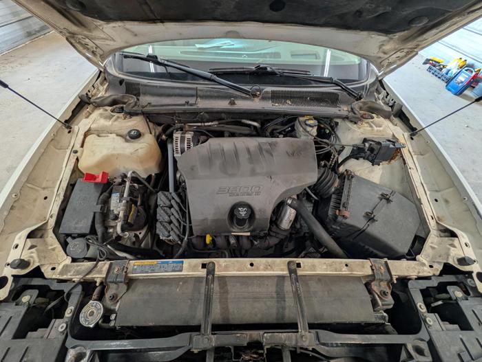 2005 buick lesabre limited with 159535 miles for sale near elk-river, minnesota 764e9eade13d4942a9cfb0b86d20b8c1.jpg