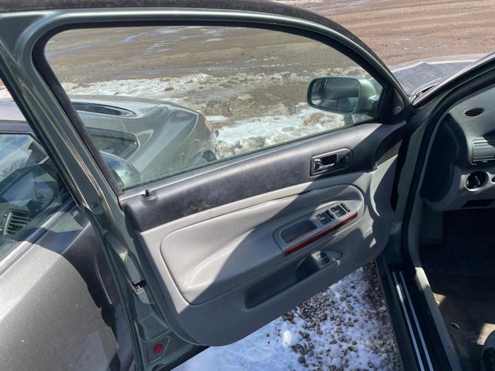 2003 volkswagen passat with 121160 miles for sale near elk-river, minnesota 76582ef6b30c493bbf8bb0837ab68243.jpg