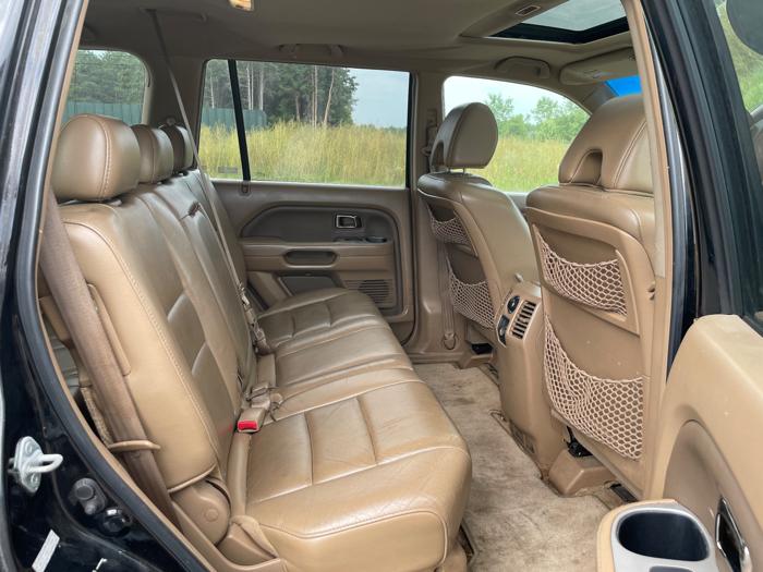2007 honda pilot ex-l-4wd-at with 305463 miles for sale near elk-river, minnesota 767c9e7961a244df856123eb0939574b.jpeg