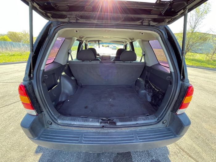 2004 ford escape xls-2wd with 179863 miles for sale near elk-river, minnesota 768fbda98f594db4b507e0671dd46983.jpeg