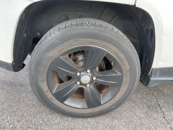 2014 jeep compass latitude-4wd with 136431 miles for sale near elk-river, minnesota 769a26c654114381b67ae3dc24ac4318.jpeg