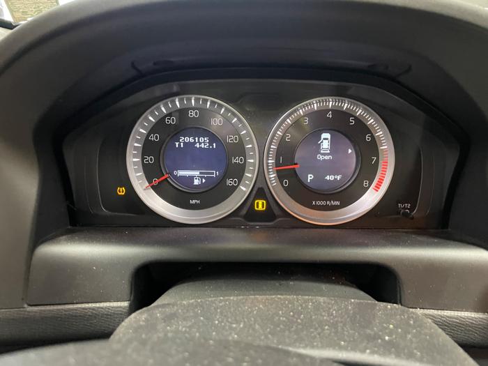 2011 volvo xc60 3.2 with 206105 miles for sale near elk-river, minnesota 769b5163d324430682bf114a9eb3a346.jpeg