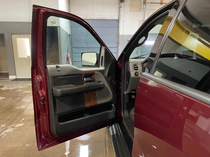 2004 ford f-150 xlt with 93318 miles for sale near elk-river, minnesota 76b467e3edae4fdda6991bcdbfc9ed36.jpg