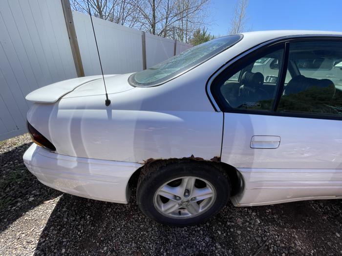 1998 pontiac bonneville se with 227351 miles for sale near elk-river, minnesota 76ef675497454546a431568e14085fb0.jpg