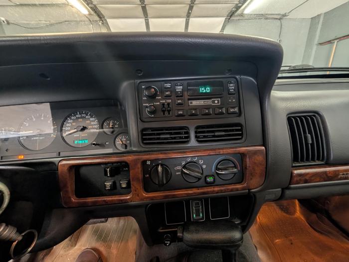 1997 jeep grand-cherokee laredo-4wd with 218376 miles for sale near elk-river, minnesota 76febf2bf2d84f23815dcac852971816.jpg