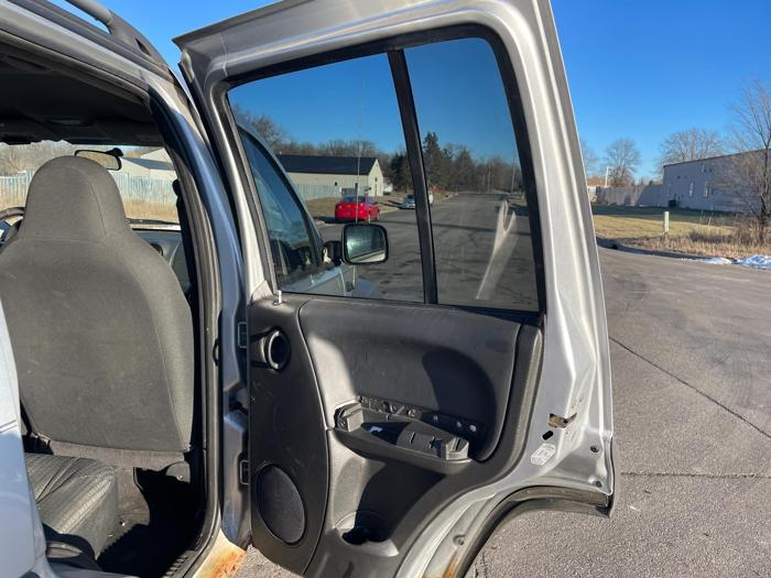 2004 jeep liberty sport with 244012 miles for sale near elk-river, minnesota 77232b2e1fe44d35bbc609efb0ff2701.jpg