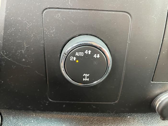 2013 chevrolet silverado-1500 lt-crew-cab-4wd with 174931 miles for sale near fridley, minnesota 774562feb2fe4a3eb8288b3da6715bf3.jpeg