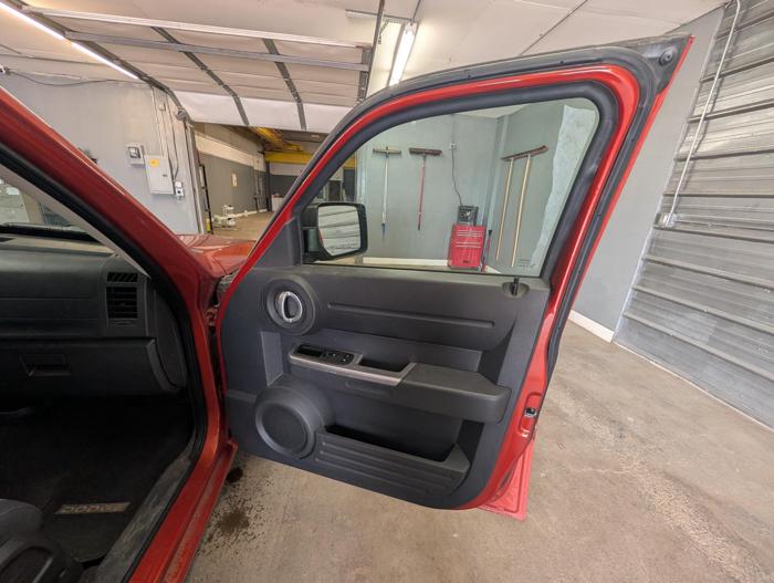 2007 dodge nitro r-t-4wd with 152984 miles for sale near elk-river, minnesota 77683ffd9e1a4473afe77995b5e50705.jpg