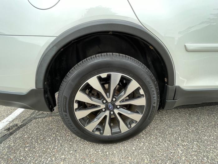 2015 subaru outback 2.5i-limited with 165500 miles for sale near eden-prairie, minnesota 776a32a893ca43ef916731d837910720.jpeg