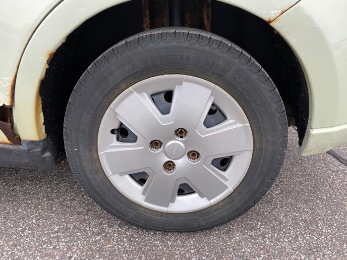 2010 ford focus s-sedan with 165383 miles for sale near elk-river, minnesota 7783460ad96c40079ce8496b16b27340.jpeg