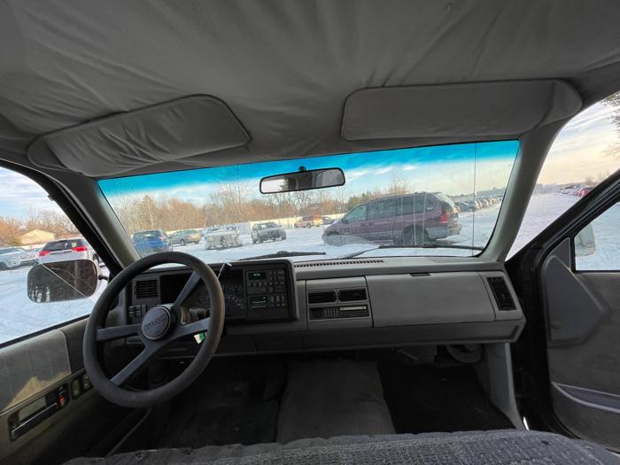 1991 gmc sierra-c-k-1500 reg.-cab-8-ft.-bed-2wd with 176147 miles for sale near elk-river, minnesota 779988e0d5d5411f989b26e63a3a901a.jpeg