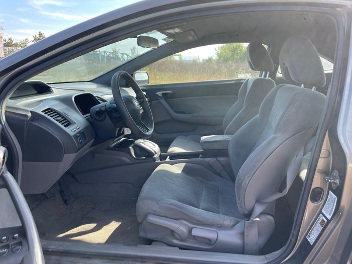 2008 honda civic lx-coupe-at with 199170 miles for sale near elk-river, minnesota 77a584346f93468daf9ecbb3959e9ebc.jpeg