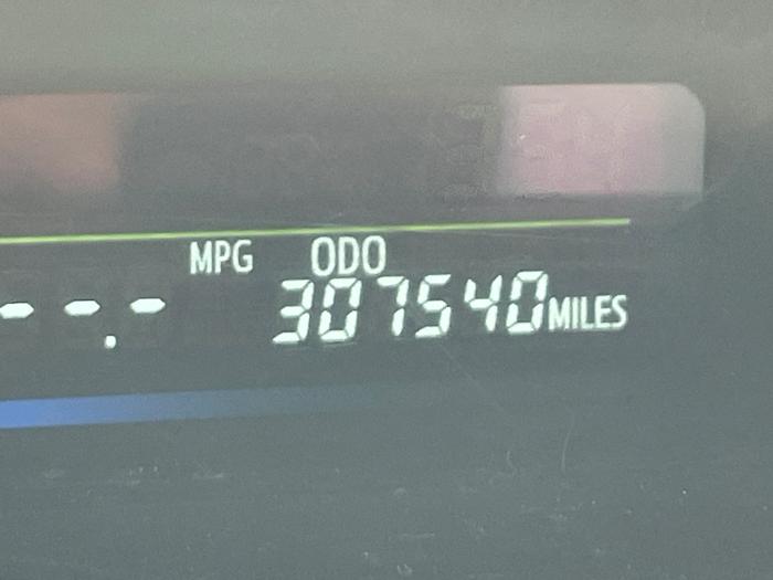 2012 toyota prius-v two with 307540 miles for sale near elk-river, minnesota 77c16172ea384bae91480227a1dff764.jpeg