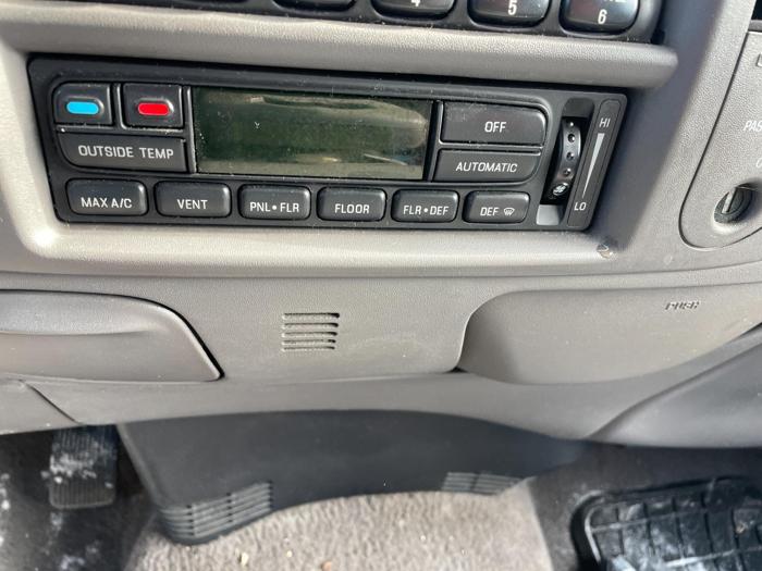 2003 ford f-150 lariat with 262210 miles for sale near elk-river, minnesota 77e47986089d4bbc8a2443550e49a3d0.jpg