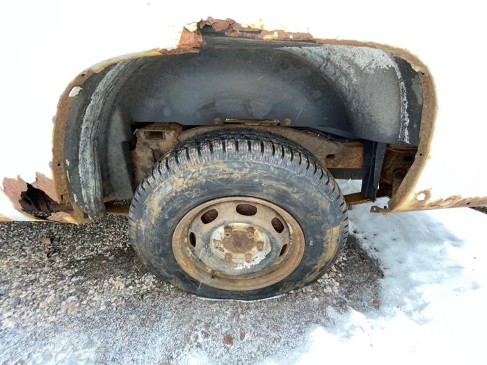 2006 gmc canyon sl-2wd with 160648 miles for sale near elk-river, minnesota 77f4a463f45b49bb8a4d649d527618a9.jpeg