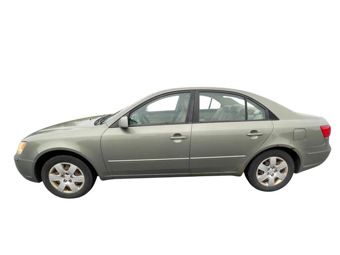 2009 hyundai sonata gls with 224466 miles for sale near elk-river, minnesota 77fbfb82d77949f38758f85715ace6da.jpg