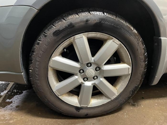 2006 subaru outback 2.5i with 133635 miles for sale near elk-river, minnesota 7838f143432b4d3cbde90464eefecd2b.jpg
