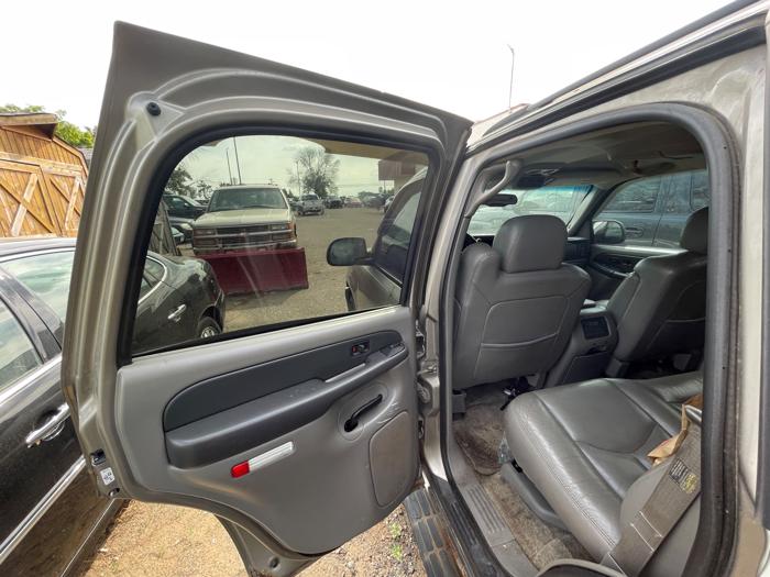 2003 chevrolet tahoe 4wd with 269204 miles for sale near elk-river, minnesota 786385384d4340ddb51998261991099e.jpeg