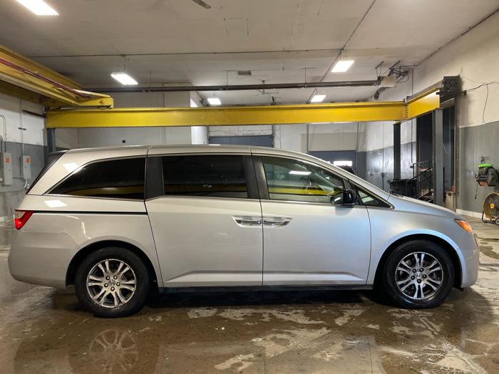 2013 honda odyssey ex-l with 143575 miles for sale near elk-river, minnesota 78aa84520a16477e89e1b45a61a91d1f.jpg
