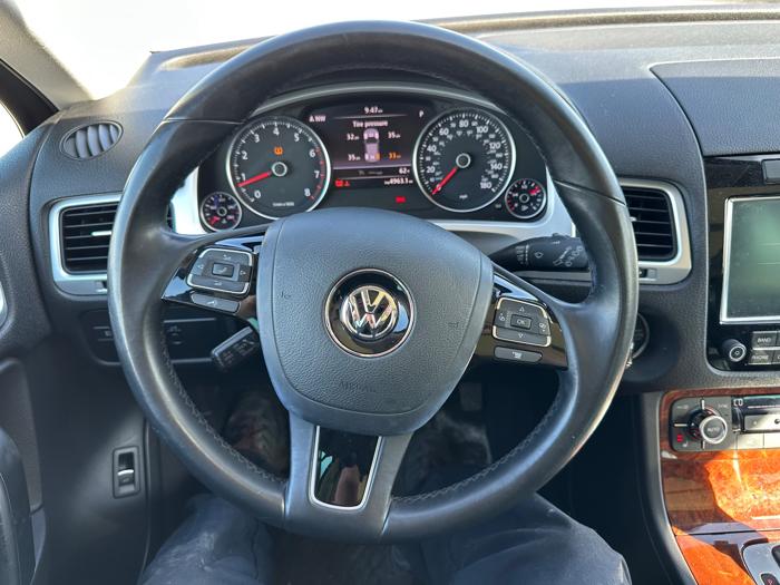 2013 volkswagen touareg vr6-lux with 164287 miles for sale near elk-river, minnesota 78aeb6078e2e4b3e80fb1cf97de91f9a.jpeg
