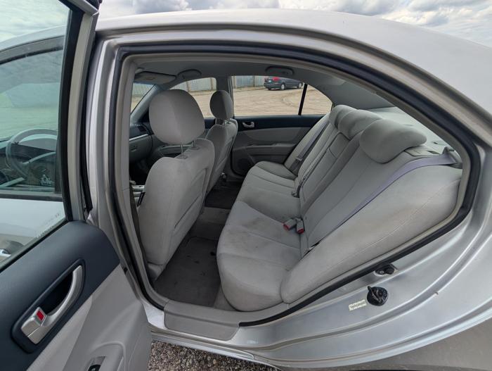 2008 hyundai sonata gls with 126168 miles for sale near elk-river, minnesota 78c796d61db244a6b07a8db4483d58e0.jpg
