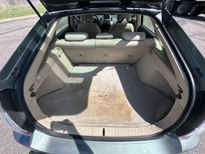 2004 toyota prius 4-door-liftback with 174895 miles for sale near elk-river, minnesota 78ec6083fe7042fa84caf30571cdbf6b.jpeg