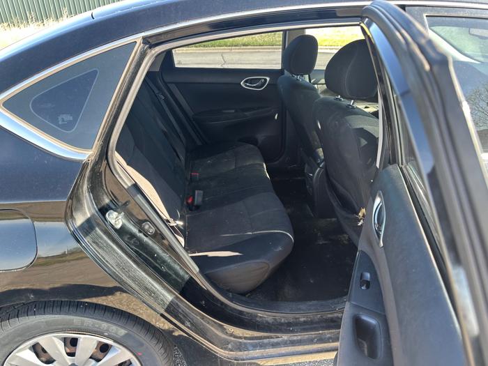 2014 nissan sentra s-6mt with 171657 miles for sale near elk-river, minnesota 7905701902e8479b83bfea65125c638c.jpeg