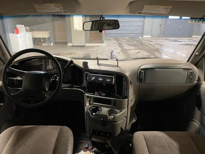 2005 chevrolet astro-van with 181173 miles for sale near elk-river, minnesota 7944c33ea89b428fb206340ab3cc85c0.jpg