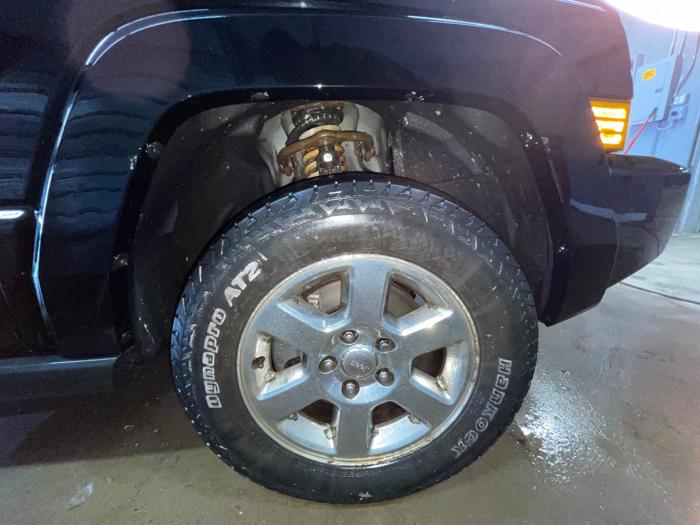 2007 jeep commander sport-4wd with 142319 miles for sale near elk-river, minnesota 795a0c1a2a5c421ab81c63fb7c7e1e44.jpeg