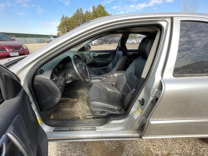 2008 volvo s60 2.5t with 133333 miles for sale near elk-river, minnesota 7980b6f93e1445c194e5c43861c3e685.jpeg