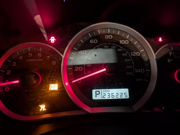 2010 subaru impreza 2.5i-5-door with 236225 miles for sale near elk-river, minnesota 798817474d4047399488b0d0b654043c.jpg