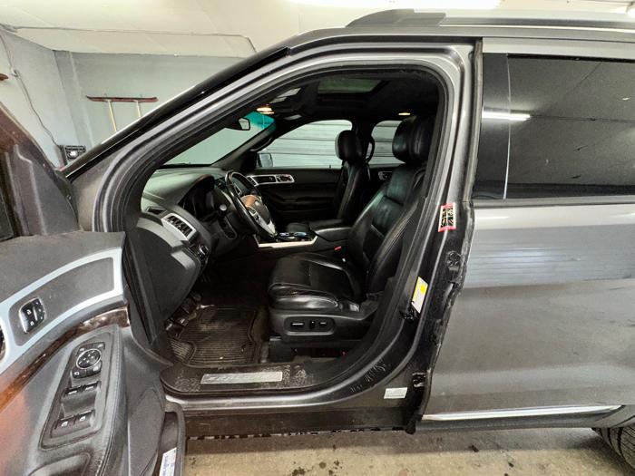 2013 ford explorer limited-fwd with 217650 miles for sale near elk-river, minnesota 79b933b86447469fbdd4c89d42671538.jpeg