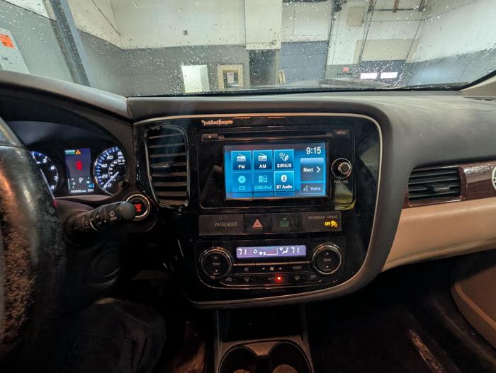 2015 mitsubishi outlander se-s-awc with 143041 miles for sale near elk-river, minnesota 7a04d1ccc198413daefbae31b7c20a1e.jpg