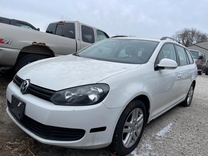 2010 volkswagen jetta-sportwagen s with 143859 miles for sale near elk-river, minnesota 7a0ed83cc05944129911b1b421a40403.jpg