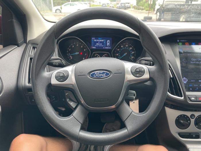 2014 ford focus se-sedan with 109384 miles for sale near burnsville, minnesota 7a1894ab882741e7b86437fc43eadd62.jpeg