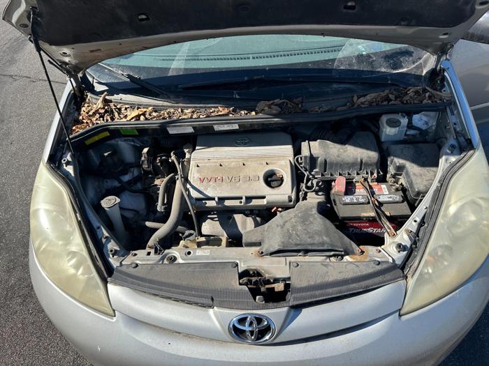 2006 toyota sienna le-7-passenger with 186110 miles for sale near elk-river, minnesota 7a20b0be2c7a4e8183956388128a9d9d.jpg