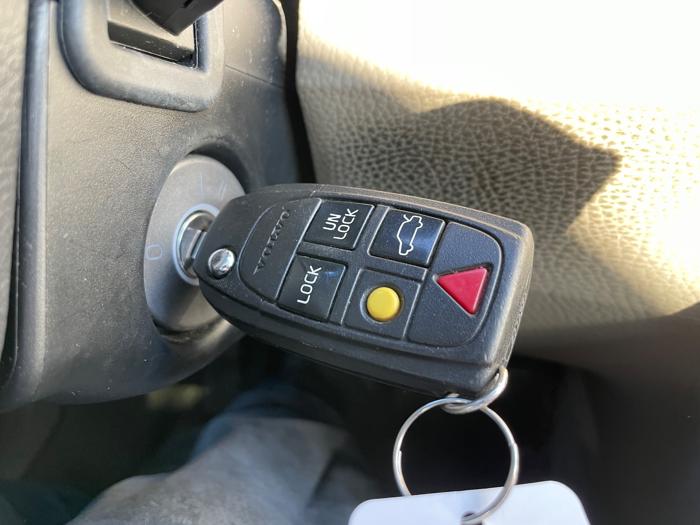 2005 volvo xc70 cross-country with 97523 miles for sale near elk-river, minnesota 7a2ec0ad8b8343619a32086fc3f8d6ea.jpeg