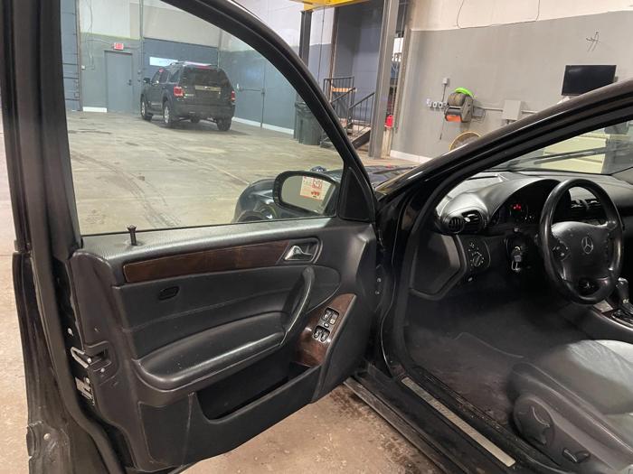 2005 mercedes-benz c-class 4-matic with 126438 miles for sale near elk-river, minnesota 7a422209ade543099138e2d964bb7a83.jpg