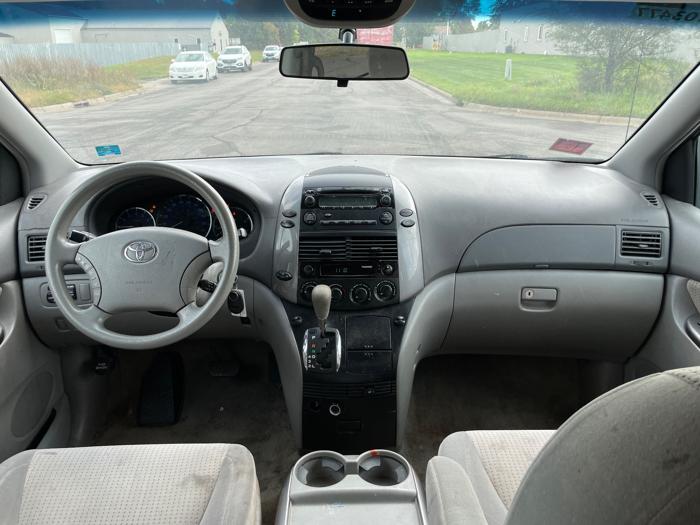 2010 toyota sienna ce-fwd-7-passenger with 197364 miles for sale near elk-river, minnesota 7a6070449f784632a1739d0a5de91ecf.jpeg