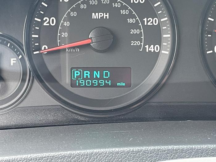 2006 jeep grand-cherokee laredo with 190994 miles for sale near elk-river, minnesota 7a623c10f839471693d7f6896fadaef5.jpeg