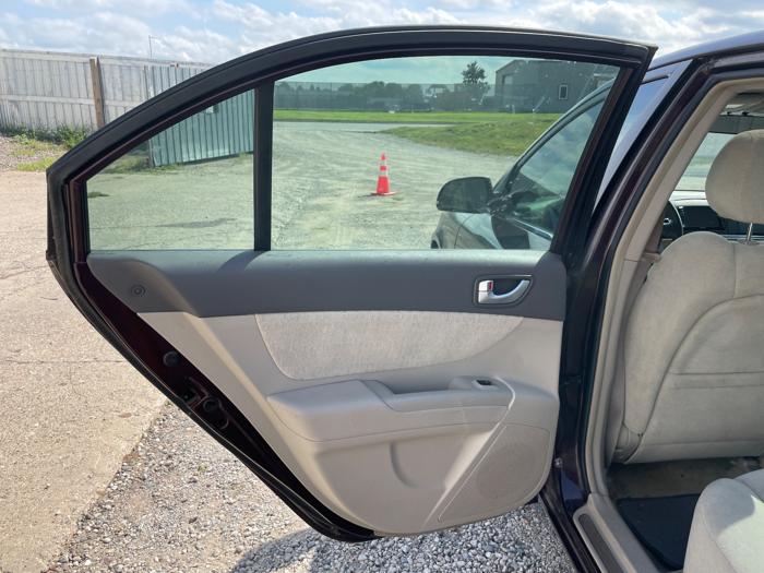 2006 hyundai sonata gls with 183756 miles for sale near elk-river, minnesota 7a91f21f479241b0ab67250fa2dd7c20.jpeg