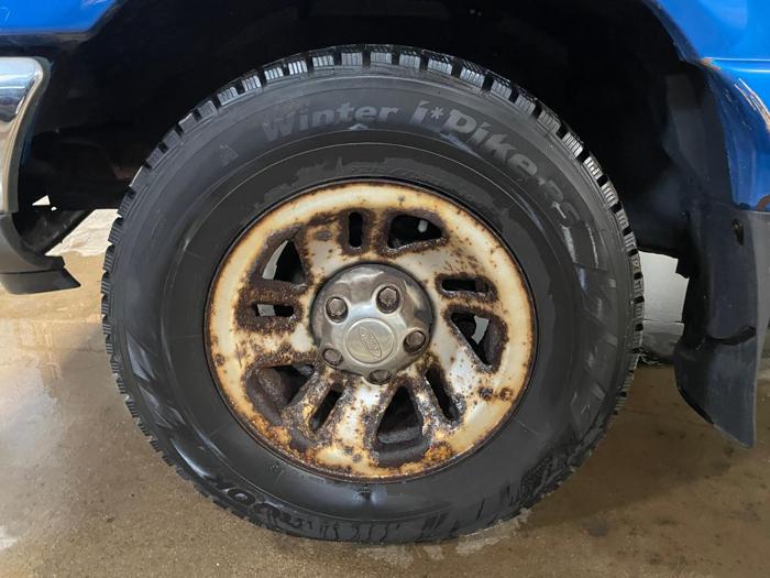 1999 ford ranger xl with 184133 miles for sale near elk-river, minnesota 7aa041b54b7740f69ac86e72c8e33e82.jpg