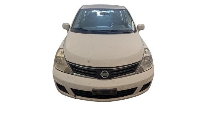 2012 nissan versa 1.8-sl-hatchback with 235732 miles for sale near elk-river, minnesota 7aa39e003374447a9c2ff5fe12d95922.jpg