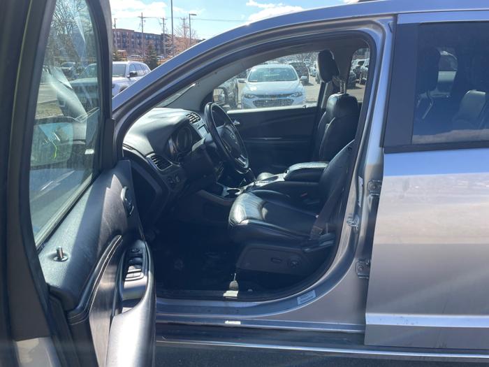 2015 dodge journey crossroad-awd with 176886 miles for sale near burnsville, minnesota 7abdd020b83d4446a12adf57e5479692.jpeg