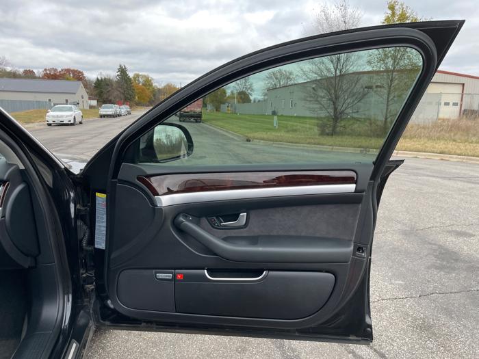 2010 audi a8 4.2-quattro with 207987 miles for sale near elk-river, minnesota 7ac4960a2ebe4c9da41dc01c86ff447a.jpeg