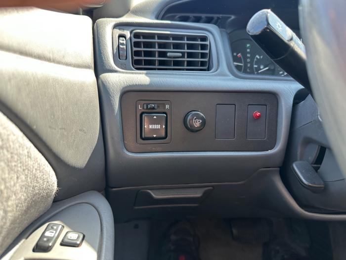 2000 toyota camry ce with 153523 miles for sale near elk-river, minnesota 7b06109a5f494470a744610861d14fb0.jpeg