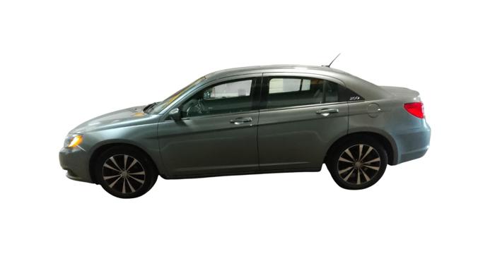 2012 chrysler 200 s with 143318 miles for sale near elk-river, minnesota 7b15d16b487b4b428db88404b766d95a.jpg